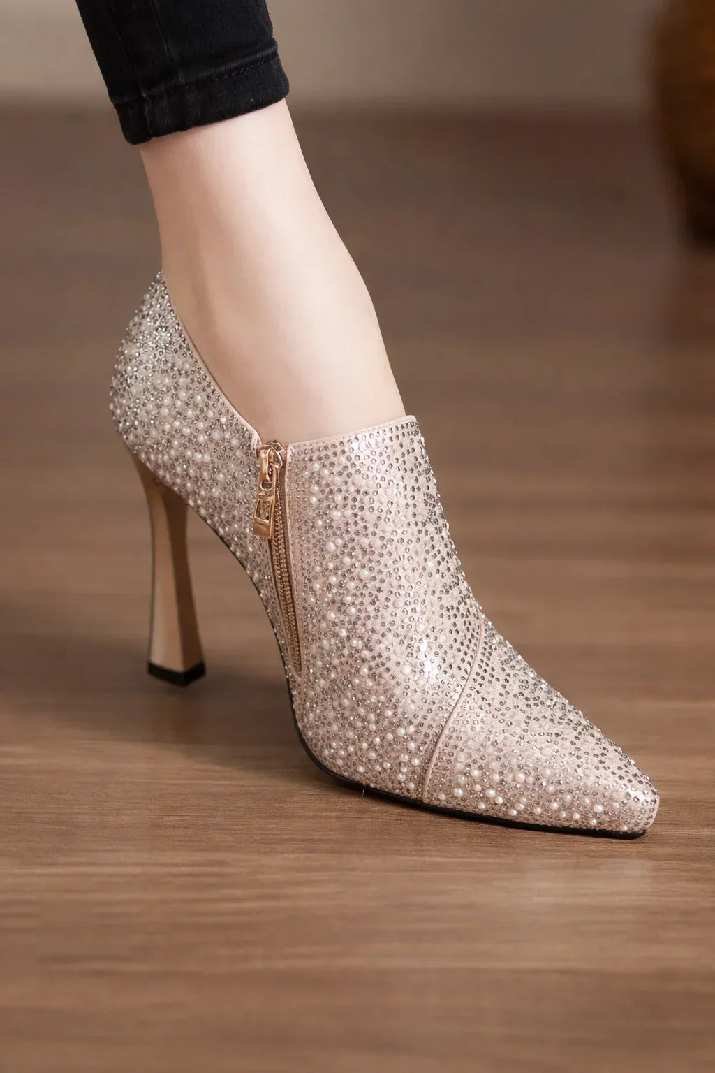 Celestia Crystal Pointed Pumps