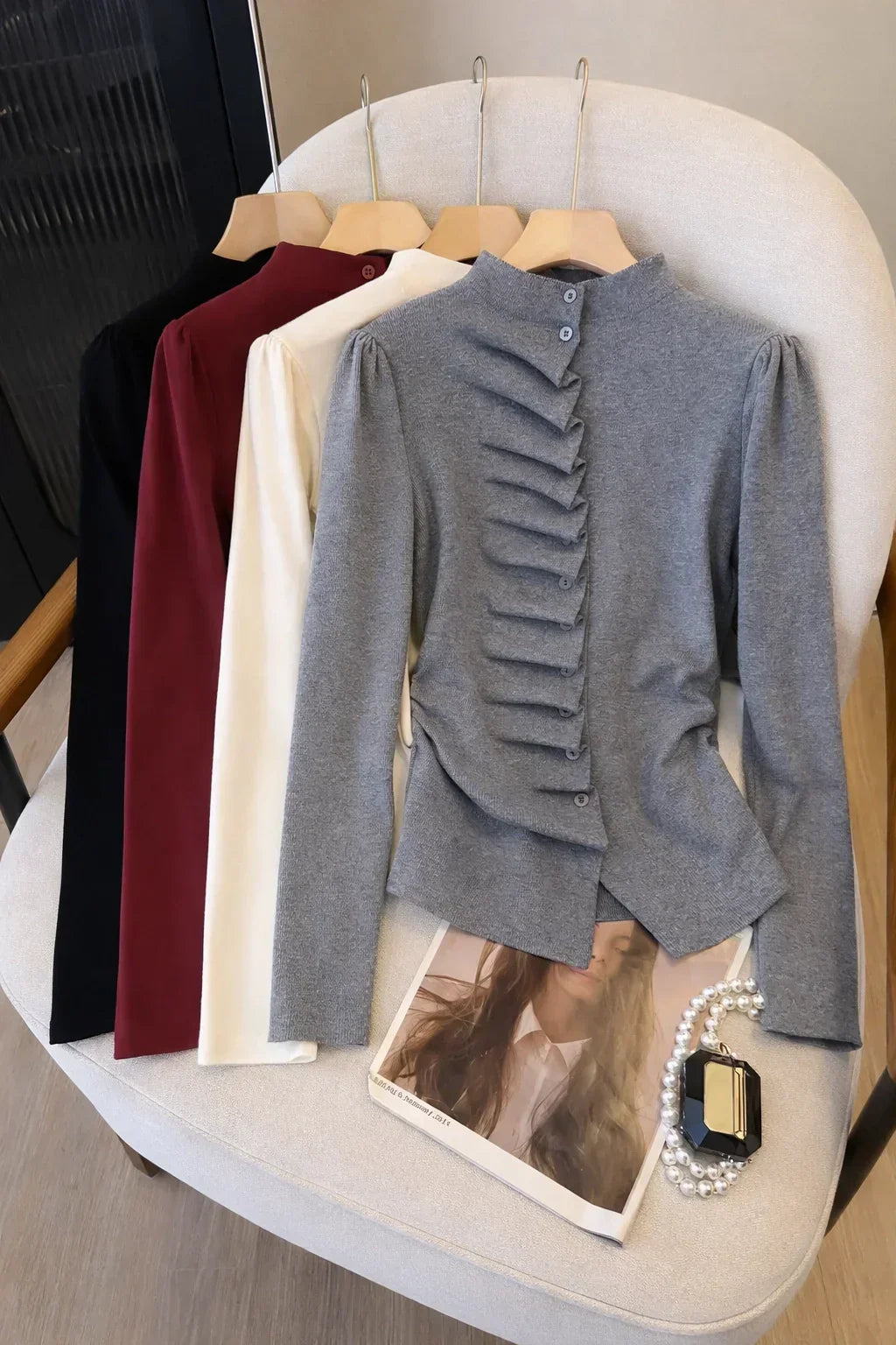 Half Turtleneck Pleated Knit