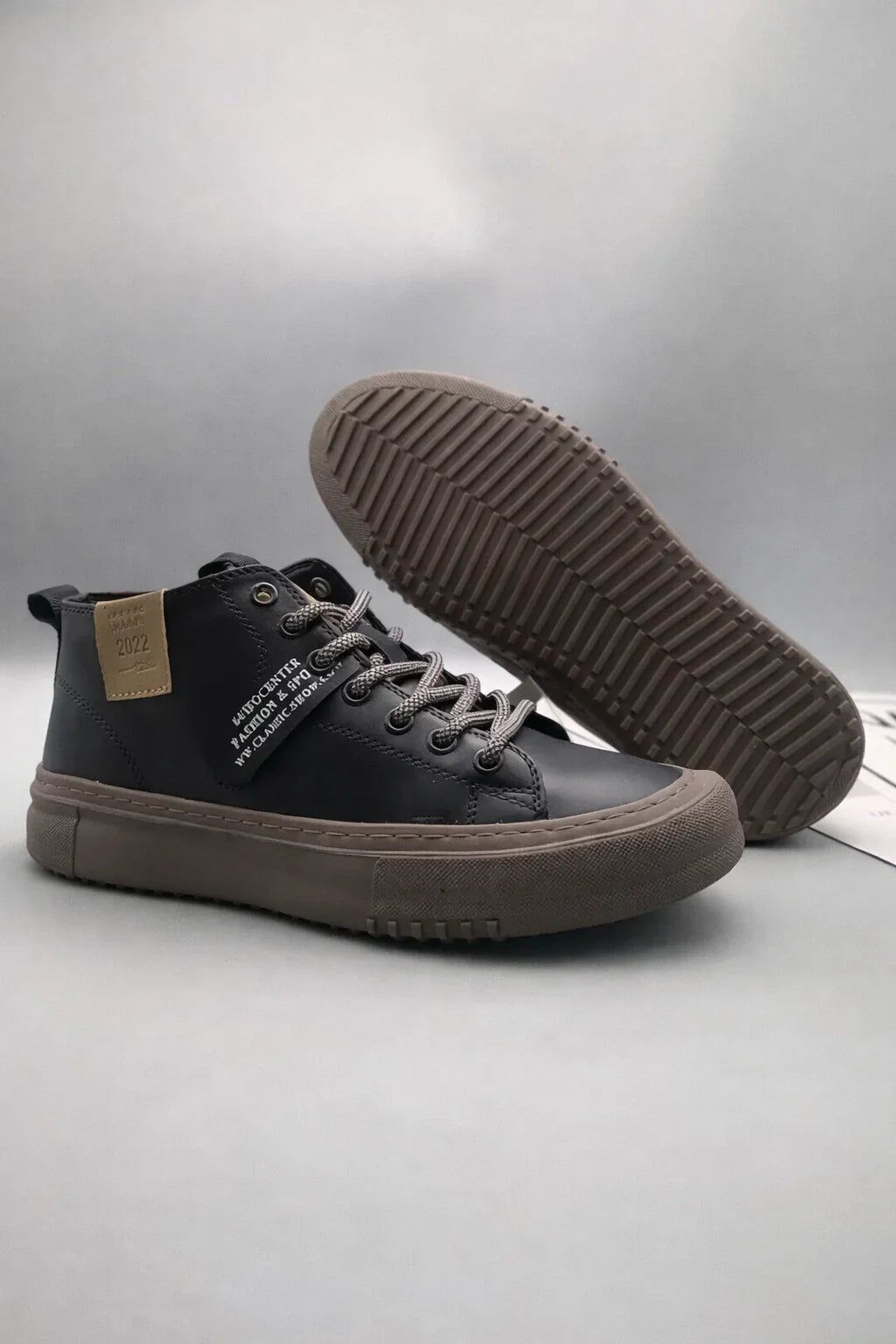 Stratford Modern Sneakers