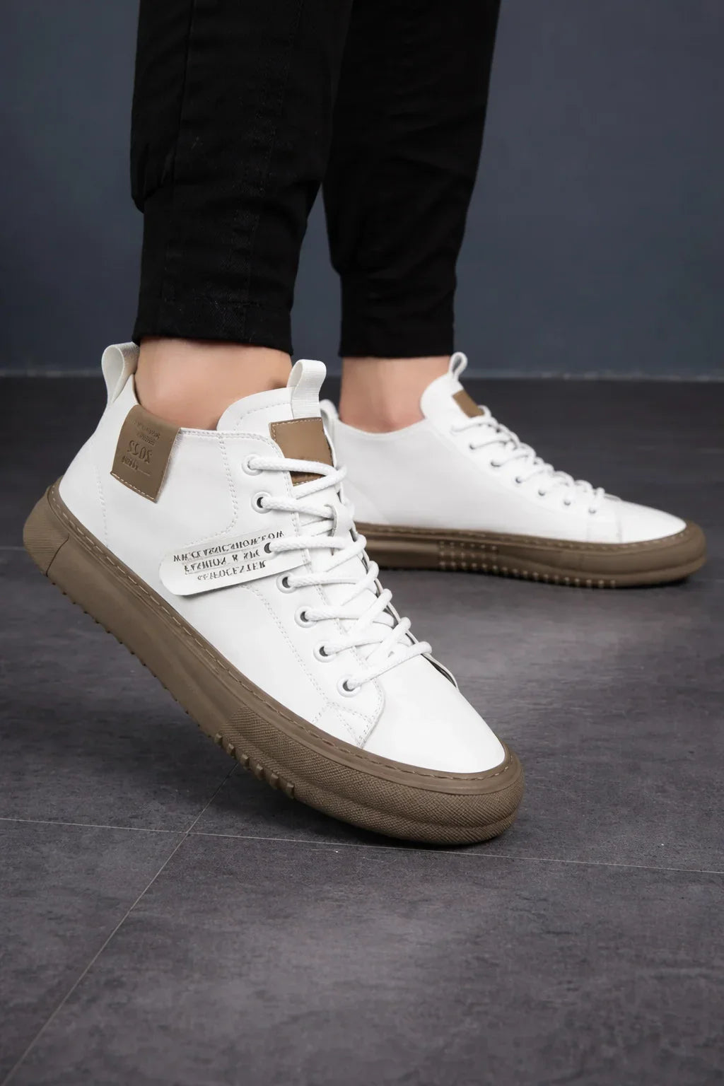 Stratford Modern Sneakers