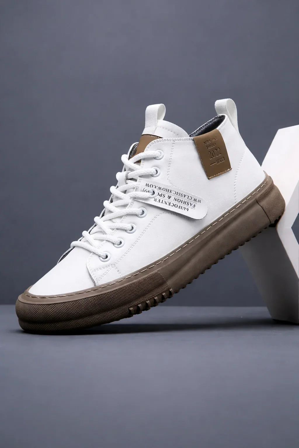 Stratford Modern Sneakers