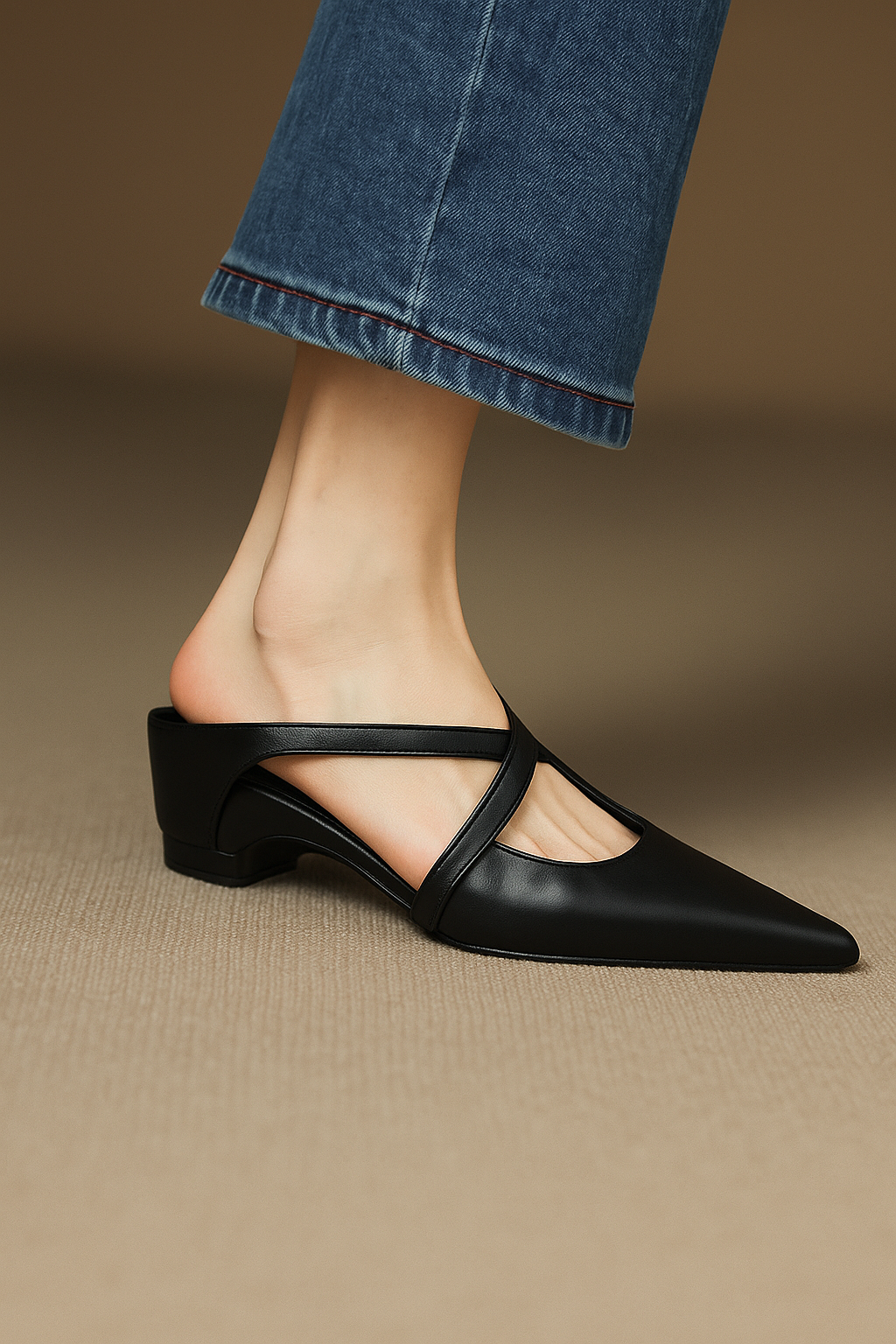 Leather Mules Strap Elegance