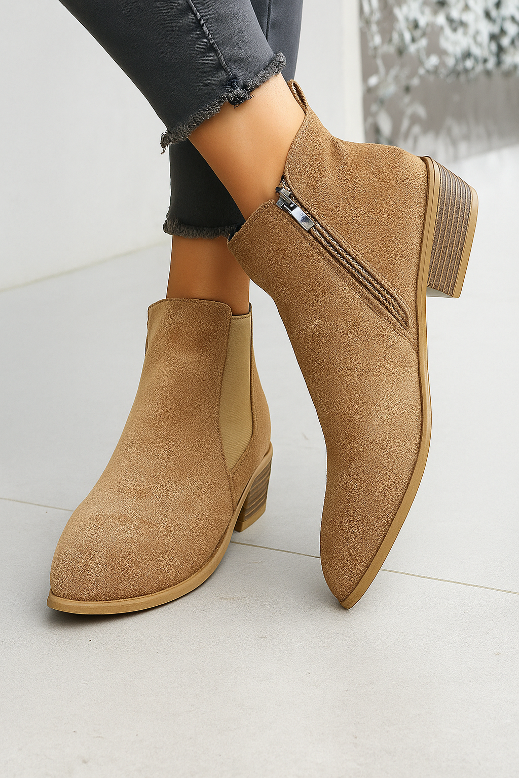 Vegan Suede Vila Boots