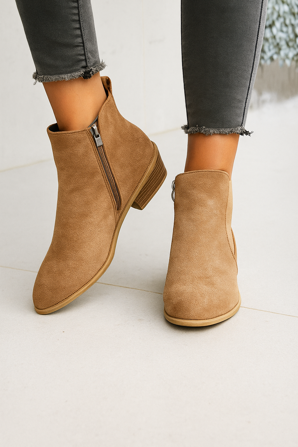 Vegan Suede Vila Boots
