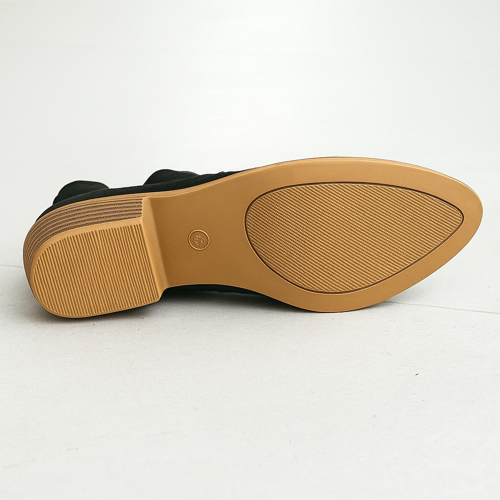 Vegan Suede Vila Boots